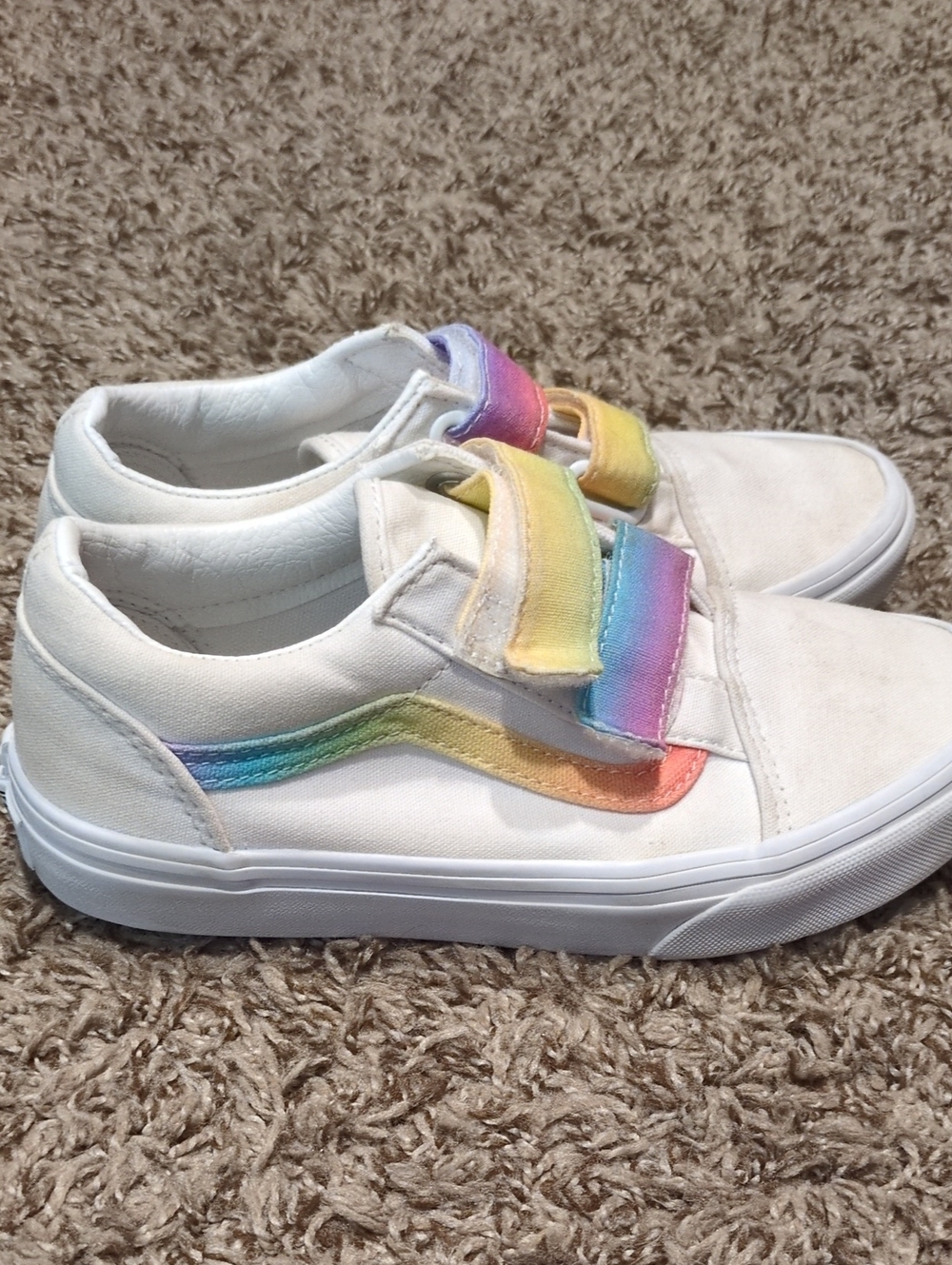 Vans Kids White Canvas Sneakers with Rainbow Strap and Side Stripe